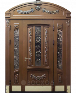 Фото стальная дверь Арочная парадная дверь №48 с отделкой Массив дуба