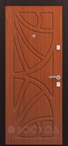 Фото  Стальная дверь МДФ №538 с отделкой Массив дуба