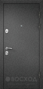 Фото стальная дверь Трёхконтурная дверь с зеркалом №23 с отделкой Порошковое напыление